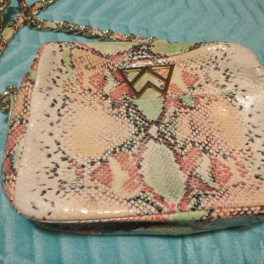Elegant Multicolor Snake Print Crossbody Bag